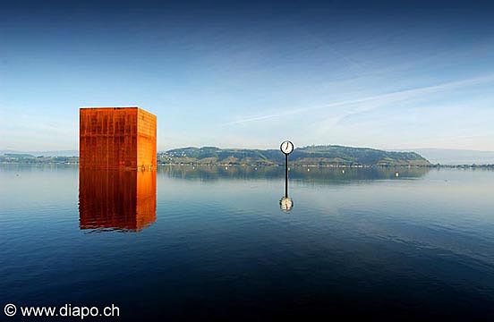 73 - Morat - Le Monolithe