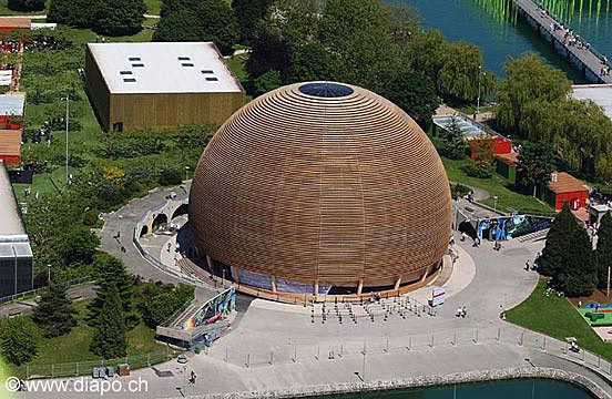 74 - Arteplage de Neuchatel - Le Palais de l'Equilibre