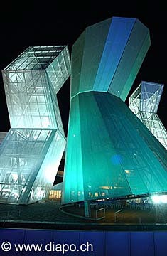 103 - Arteplage de Bienne de nuit