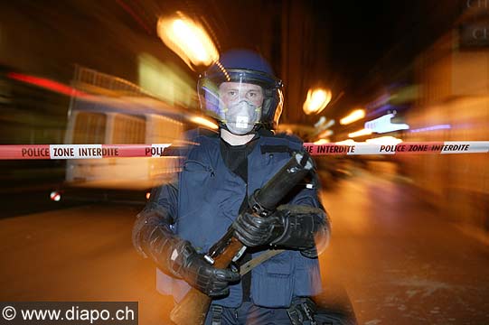 948 - Emeutes  Genve - Nuit du 31 mai au 1er juin -  Des incidents ont clat vers 23h00 dans divers quartiers du centre-ville.