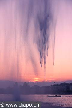 10681 - Photo : Suisse - ville de Genve - jet d'eau - lac Lman - Geneva, , switzerland