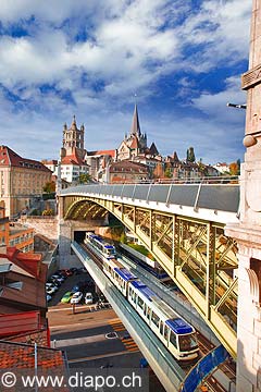 10905 - Suisse, Cathdrale de Lausanne et le mtro M2
