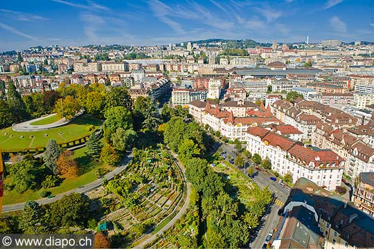11964 - Photo - Suisse - Lausanne - vue arienne du centre ville - switzerland