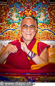 12734 - Photo: Tenzin Gyatso, le dala-lama, le plus haut chef spirituel du Tibet  Lausanne en Suisse
