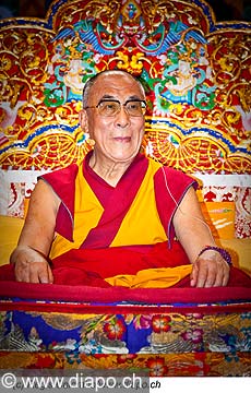 12735 - Photo: Tenzin Gyatso, le dala-lama, le plus haut chef spirituel du Tibet  Lausanne en Suisse