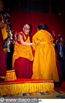 12746 - Photo: Tenzin Gyatso, le dala-lama, le plus haut chef spirituel du Tibet  Lausanne en Suisse