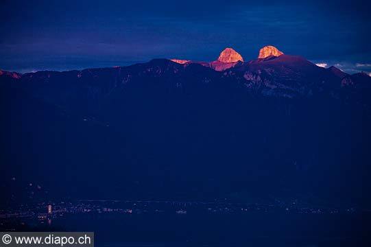 13187 - photo: Suisse - lac Lman, Tour d'A