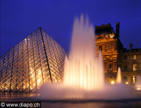2655 - Le muse du Louvre - Paris