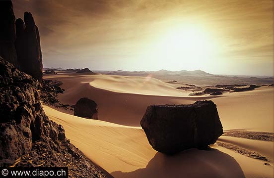 3208 - Tin Akacheker, Tassili du Hoggar