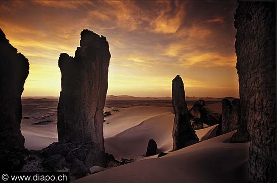 3223 - Tin Akacheker, Tassili du Hoggar