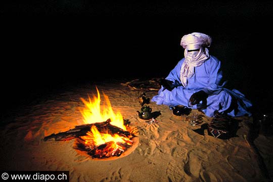 3244 - Bivouac touareg