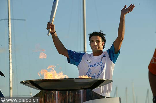 4457 - La Flame Olympique  Lausanne