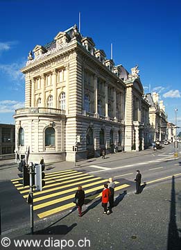 4510 - Place Saint-Francois, quartier des banques - Lausanne - Suisse