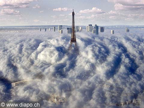 4686 - Paris brouillard