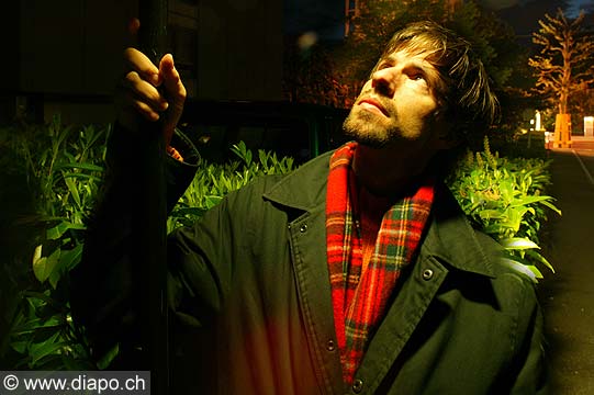 4972 - Dans les rues de Lausanne