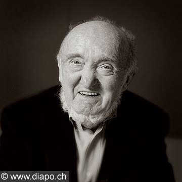 4982 - Albert Jacquard