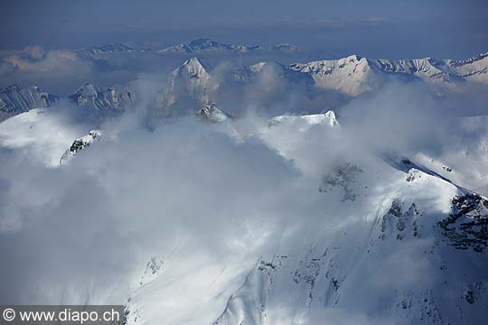 5391 - Montagnes Suisses - au dessus de Grindelwald