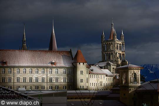 8602 - Photo: Suisse, Lausanne et la Cathdrale sous la neige