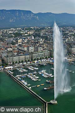 9870 - Photo : Suisse - ville de Genve - jet d'eau  - lac Lman - Geneva