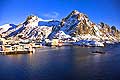11133 - Photo :  Norvège,  Arctique, îles Lofoten, village de svolvaer sur l\'île de Austvagoy