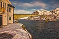 11159 - Photo :  Norvège,  Arctique, îles Lofoten, village de Henningsvaer, l\'île de Austvagoy