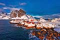 11196 - Photo :  Norvège,  Arctique, îles Lofoten, île de Moskenesoy, village de pêcheurs de Hamnoy près de Reine