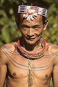 9444 - Photo : Hommes-fleurs, Mentawais, le de Siberut, Indonsie