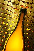 9625 - Photo : bouteilles de vins, bouchons - bottles wines
